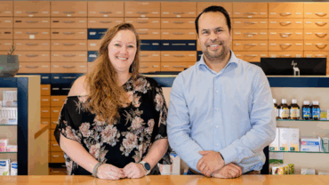 Apothekers Erwin en Mareille: pas je patiëntcommunicatie aan, aan deze tijd!